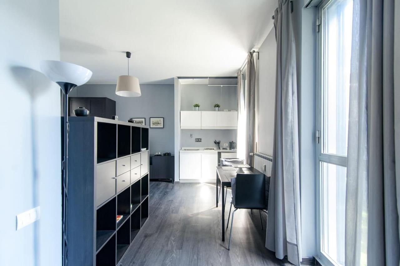 Via Mentana 32 - The House Of Travelers Appartement Como Buitenkant foto