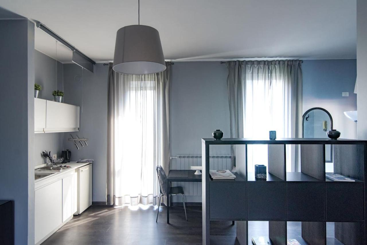 Via Mentana 32 - The House Of Travelers Appartement Como Buitenkant foto