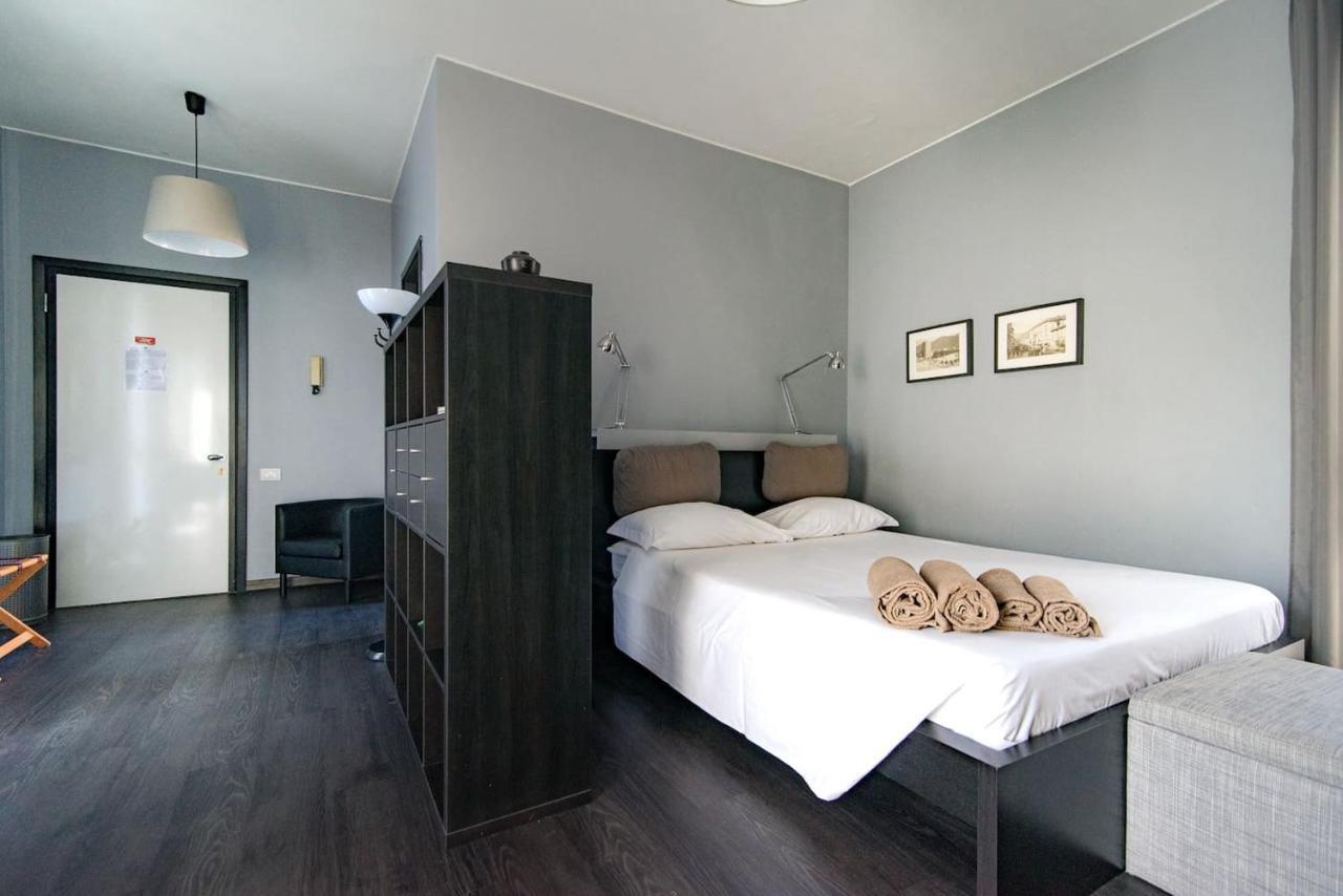 Via Mentana 32 - The House Of Travelers Appartement Como Buitenkant foto