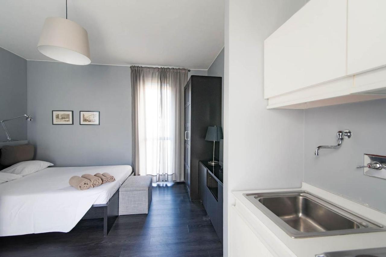 Via Mentana 32 - The House Of Travelers Appartement Como Buitenkant foto